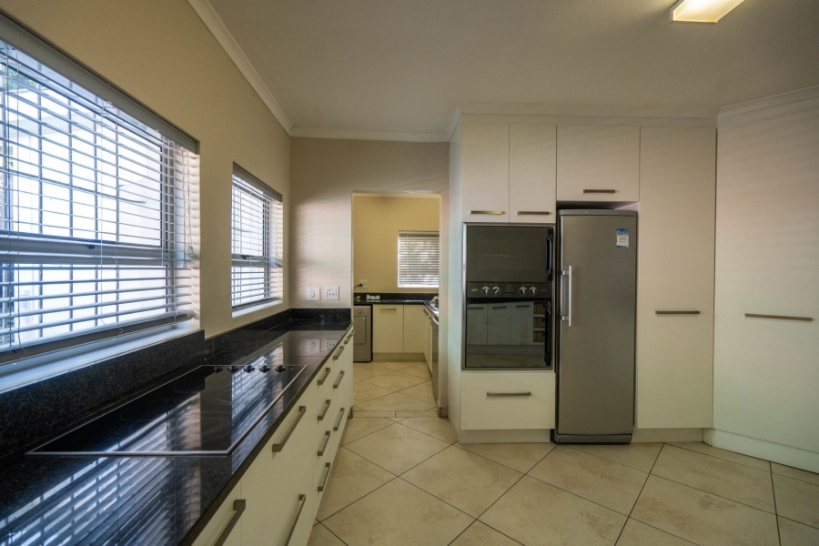 6 Bedroom Property for Sale in West Bank Eastern Cape